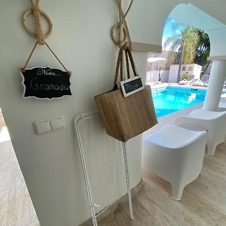 Casa Holandaluzas Near Beach, With Salt Water Pool And Private Parking Marbella