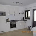 Casa Holandaluzas Near Beach, With Salt Water Pool And Private Parking Apartman Marbella