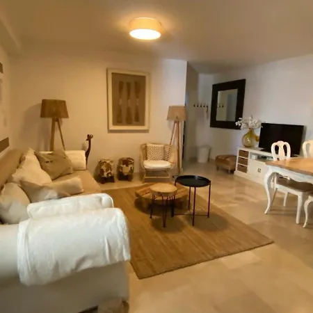 Apartment Casa Holandaluzas Near Beach, With Salt Water Pool And Private Parking