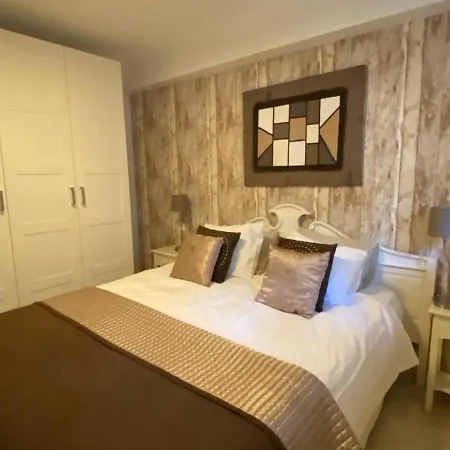 Casa Holandaluzas Near Beach, With Salt Water Pool And Private Parking Apartment *