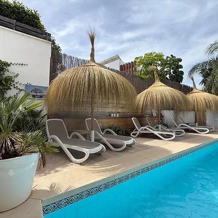 Casa Holandaluzas Near Beach, With Salt Water Pool And Private Parking Apartment *