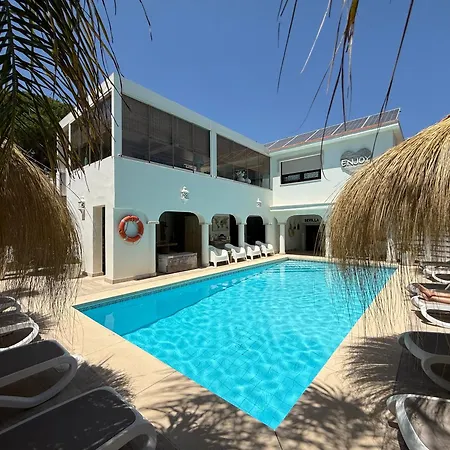 Casa Holandaluzas Near Beach, With Salt Water Pool And Private Parking Marbella