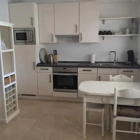 Casa Holandaluzas Near Beach, With Salt Water Pool And Private Parking Appartement Marbellac