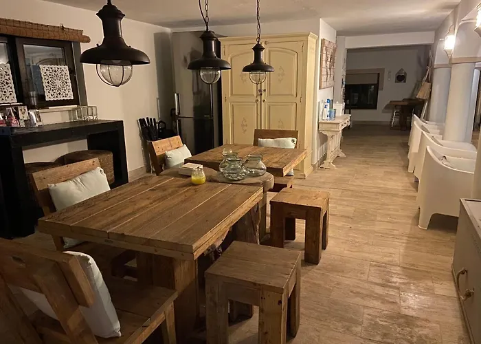 Casa Holandaluzas Near Beach, With Salt Water Pool And Private Parking Апартаменти *