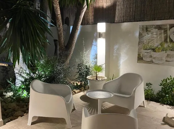 Casa Holandaluzas Near Beach, With Salt Water Pool And Private Parking Marbella