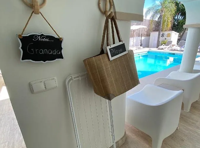 Casa Holandaluzas Near Beach, With Salt Water Pool And Private Parking Marbella