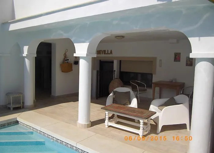 Apartament Casa Holandaluzas Near Beach, With Salt Water Pool And Private Parking