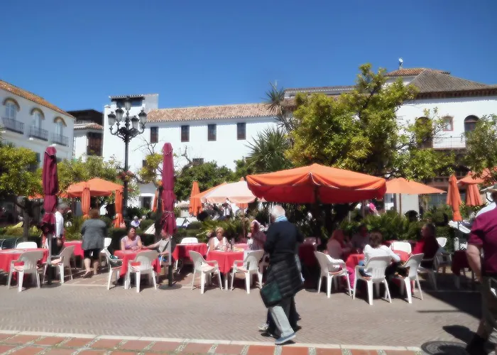 Casa Holandaluzas Near Beach, With Salt Water Pool And Private Parking Marbella