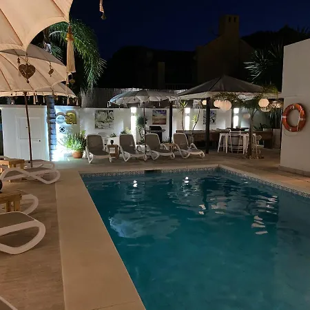 Casa Holandaluzas Near Beach, With Salt Water Pool And Private Parking 아파트 *