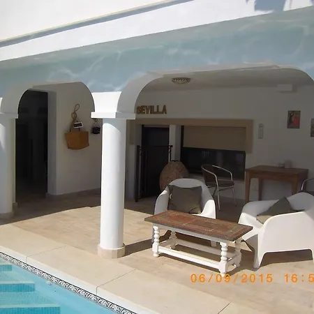Apartment Casa Holandaluzas Near Beach, With Salt Water Pool And Private Parking