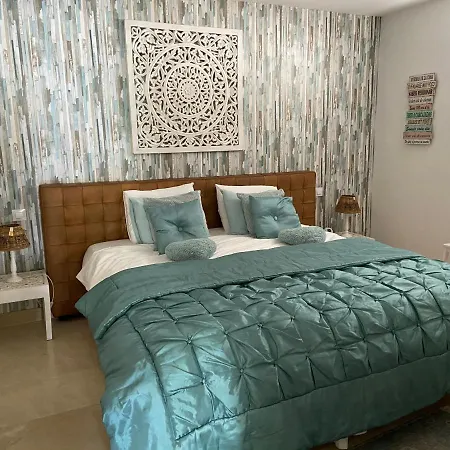 Διαμέρισμα Casa Holandaluzas Near Beach, With Salt Water Pool And Private Parking *