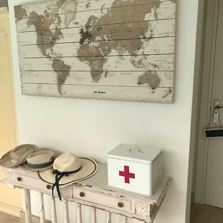 Διαμέρισμα Casa Holandaluzas Near Beach, With Salt Water Pool And Private Parking