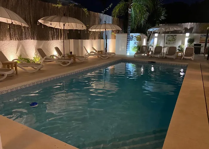 Casa Holandaluzas Near Beach, With Salt Water Pool And Private Parking Appartement